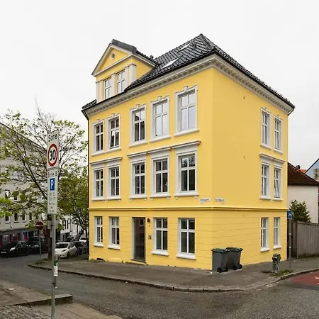 別荘 Dinbnb I 500m To Bryggen ベルゲン