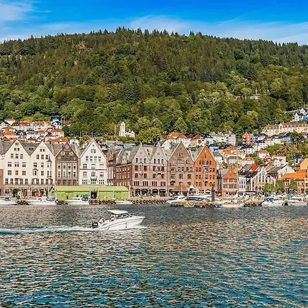 Dinbnb I 500m To Bryggen 別荘 *